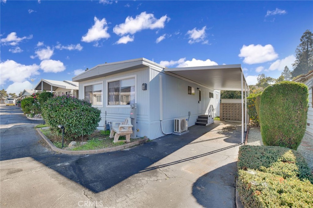 840 Foothill Boulevard 27