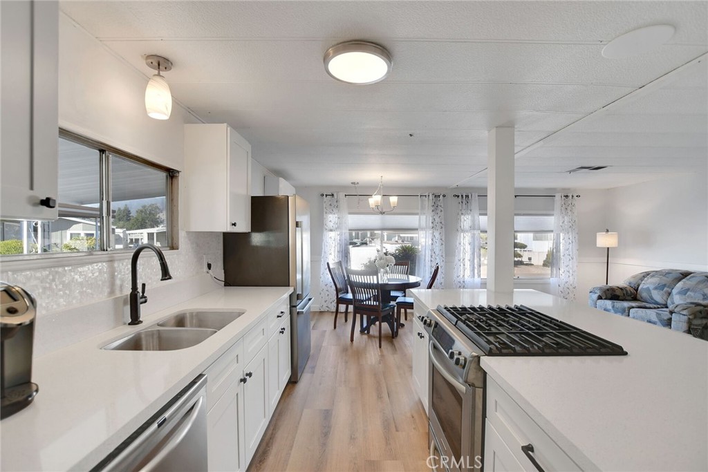 840 Foothill Boulevard 27