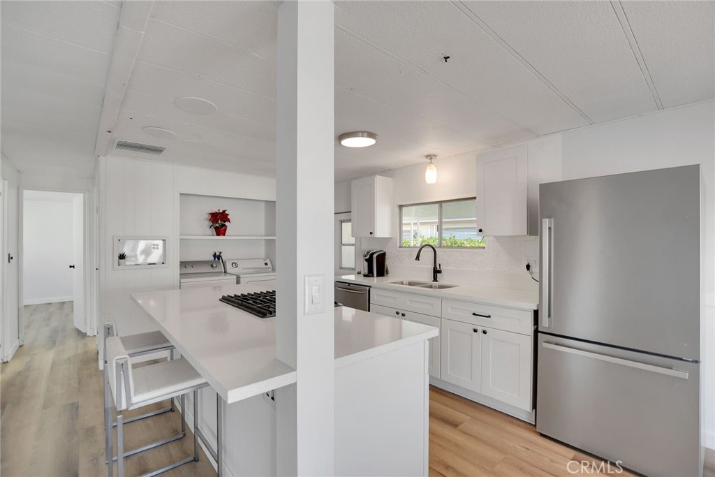 840 Foothill Boulevard 27