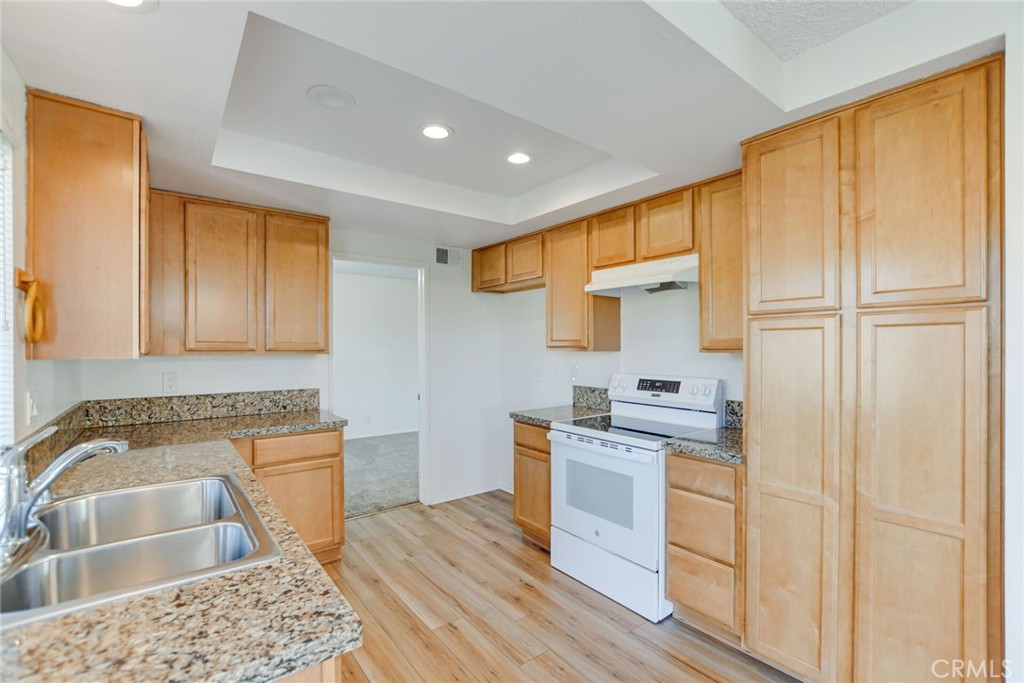 2785 Westfield