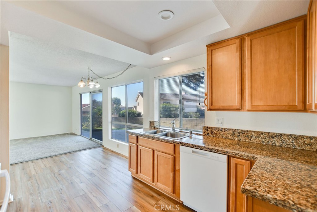 2785 Westfield