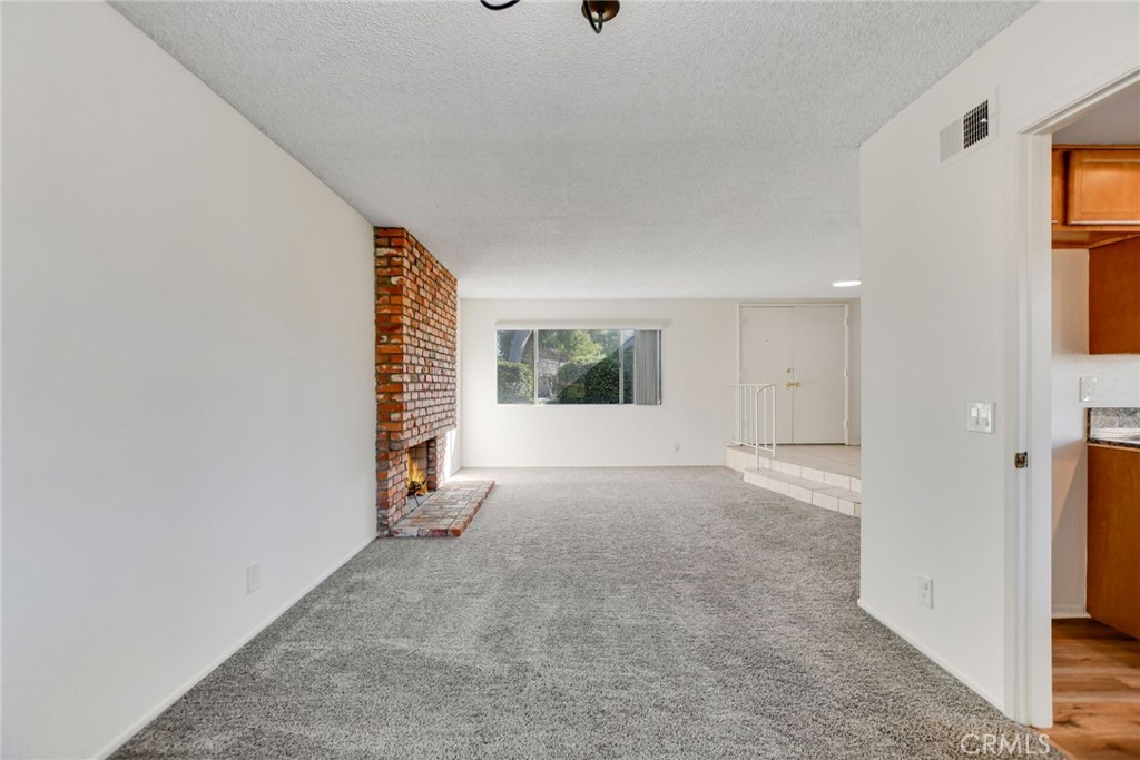 2785 Westfield