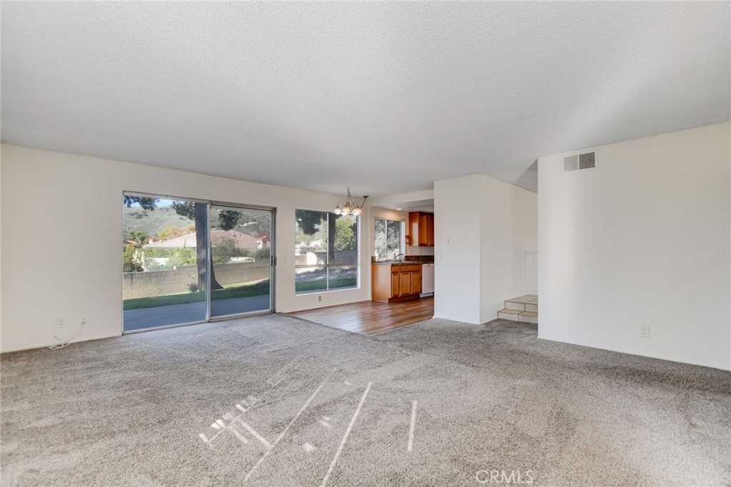 2785 Westfield