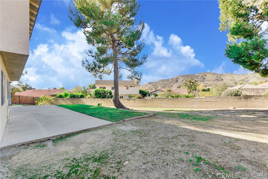 2785 Westfield