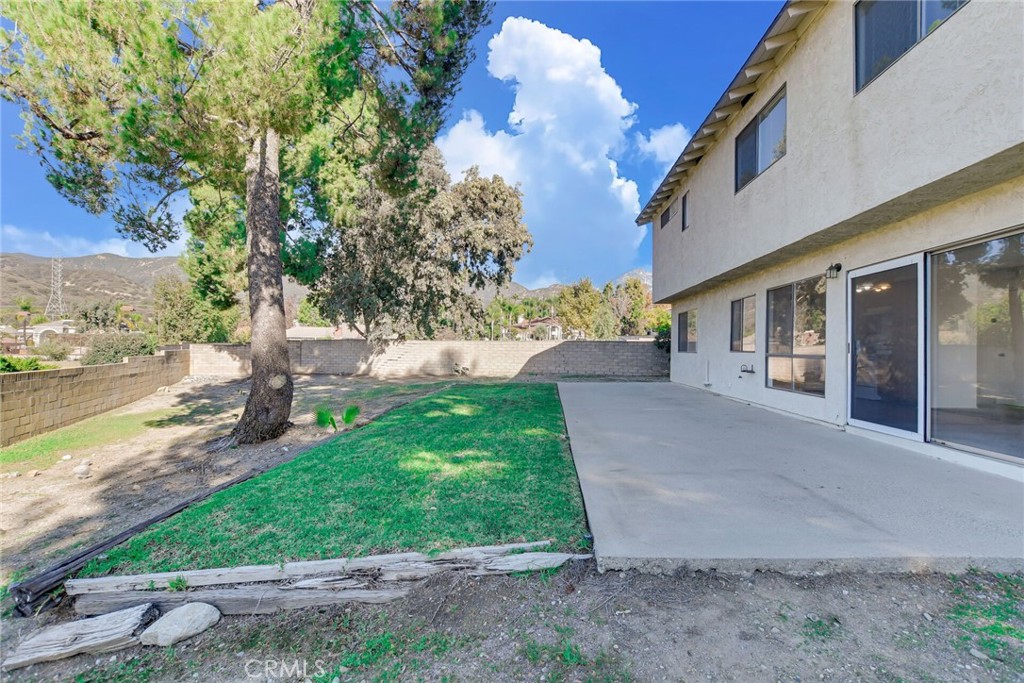 2785 Westfield