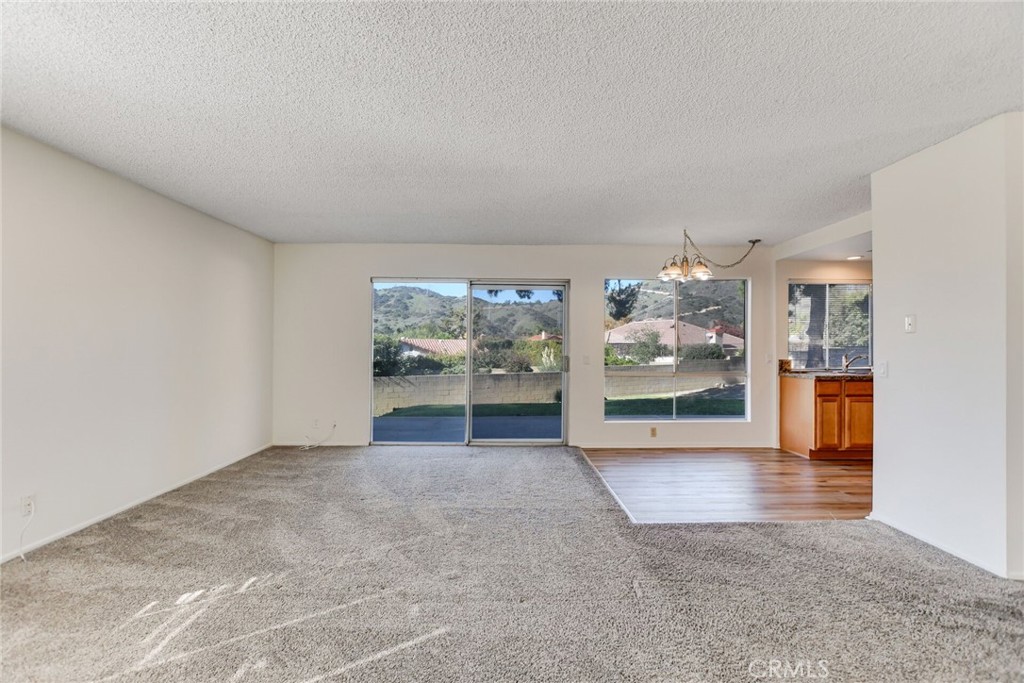2785 Westfield