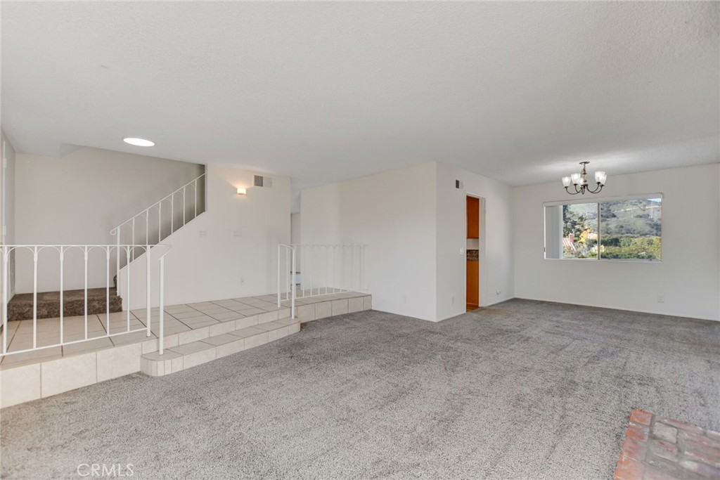 2785 Westfield