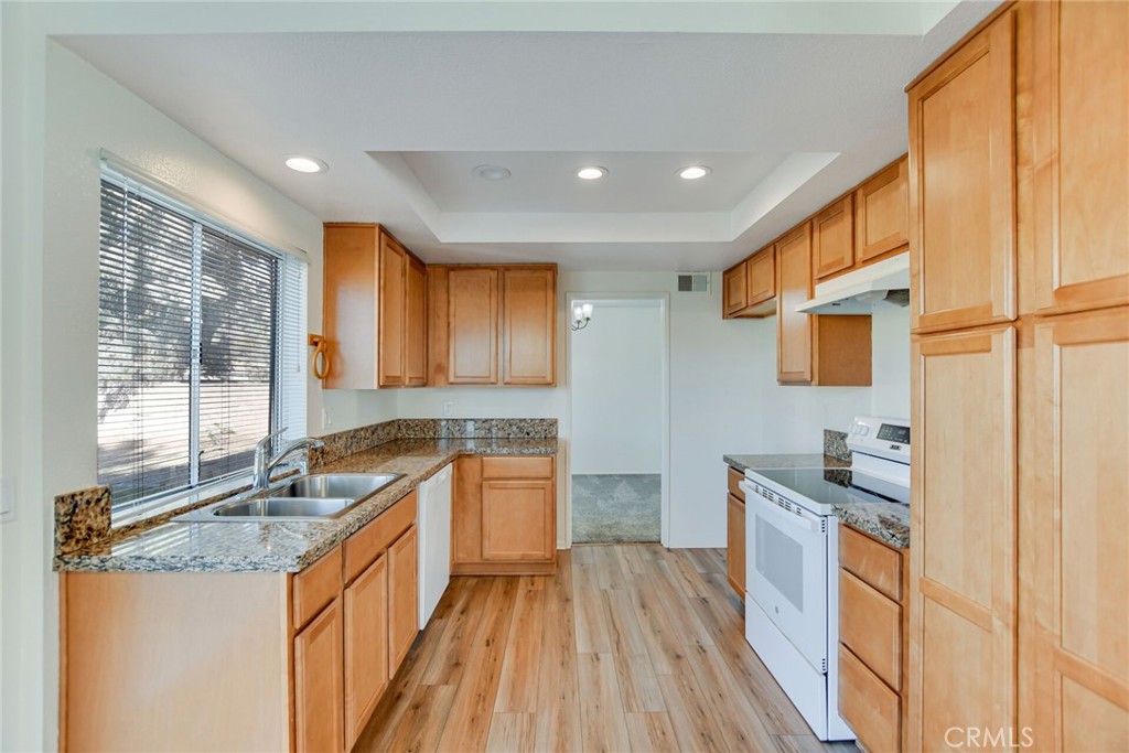 2785 Westfield