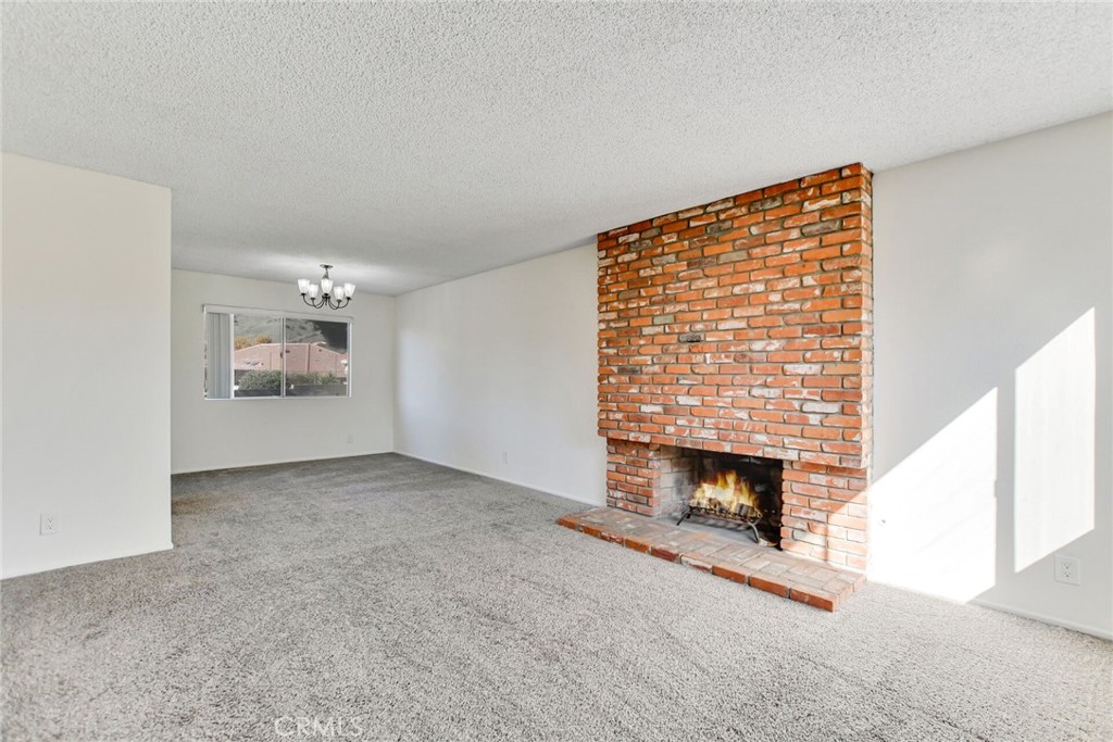 2785 Westfield