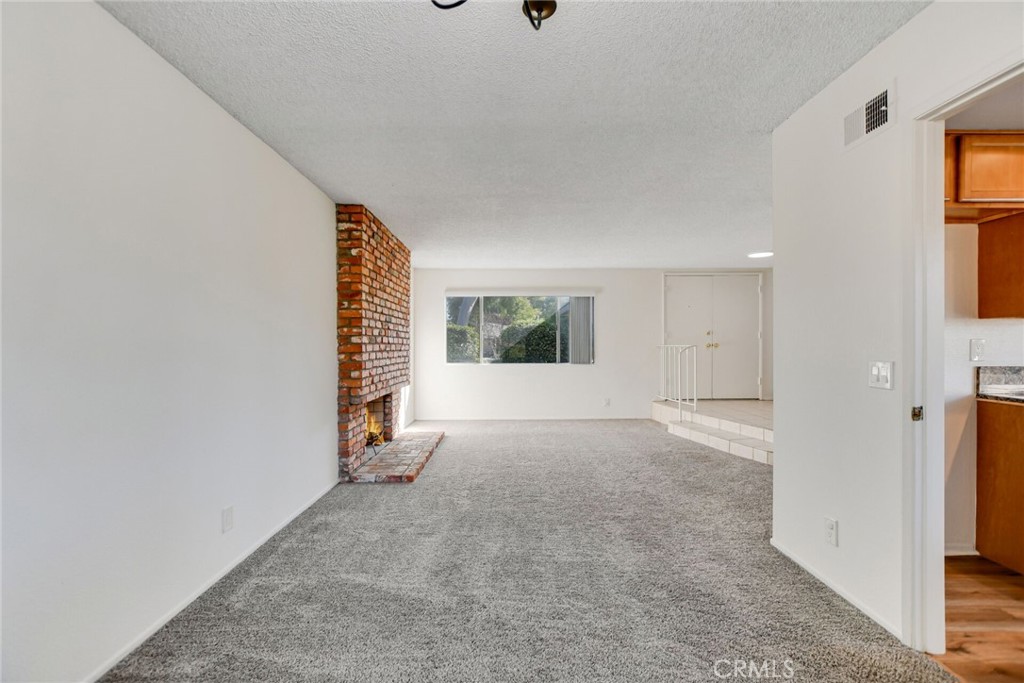 2785 Westfield