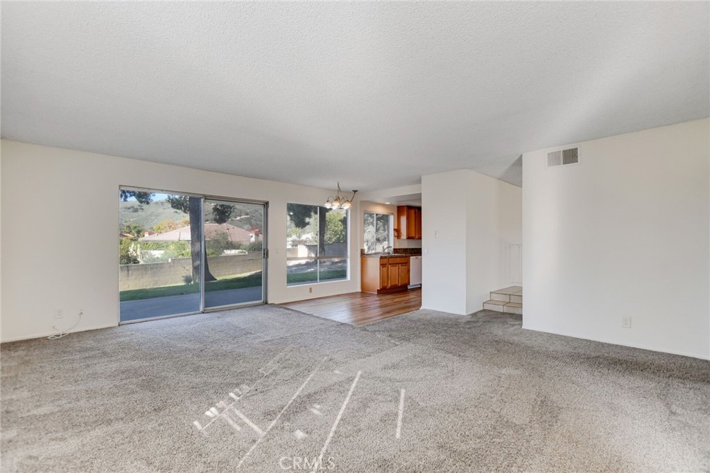 2785 Westfield