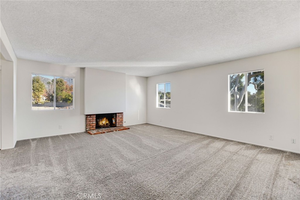 2785 Westfield