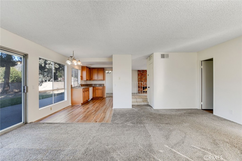 2785 Westfield