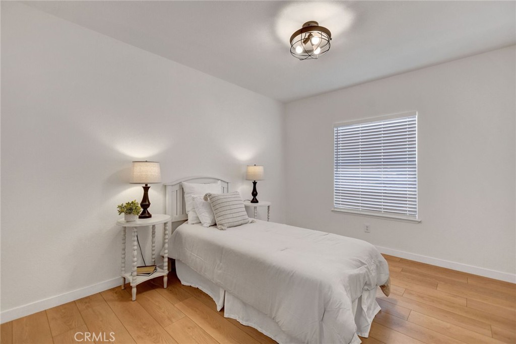 8651 Foothill Boulevard 42