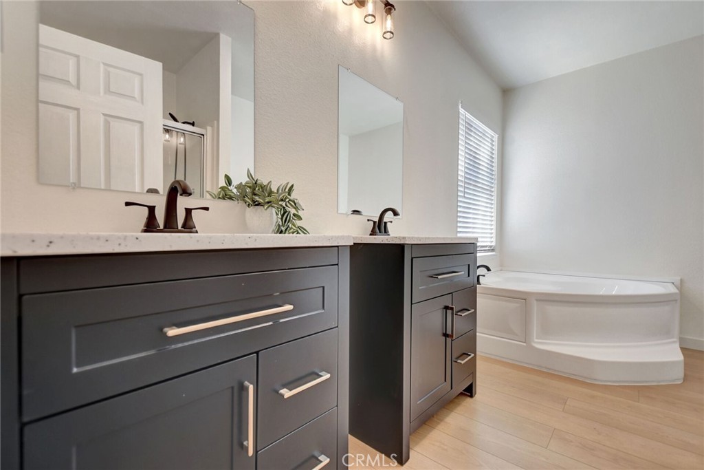 8651 Foothill Boulevard 42