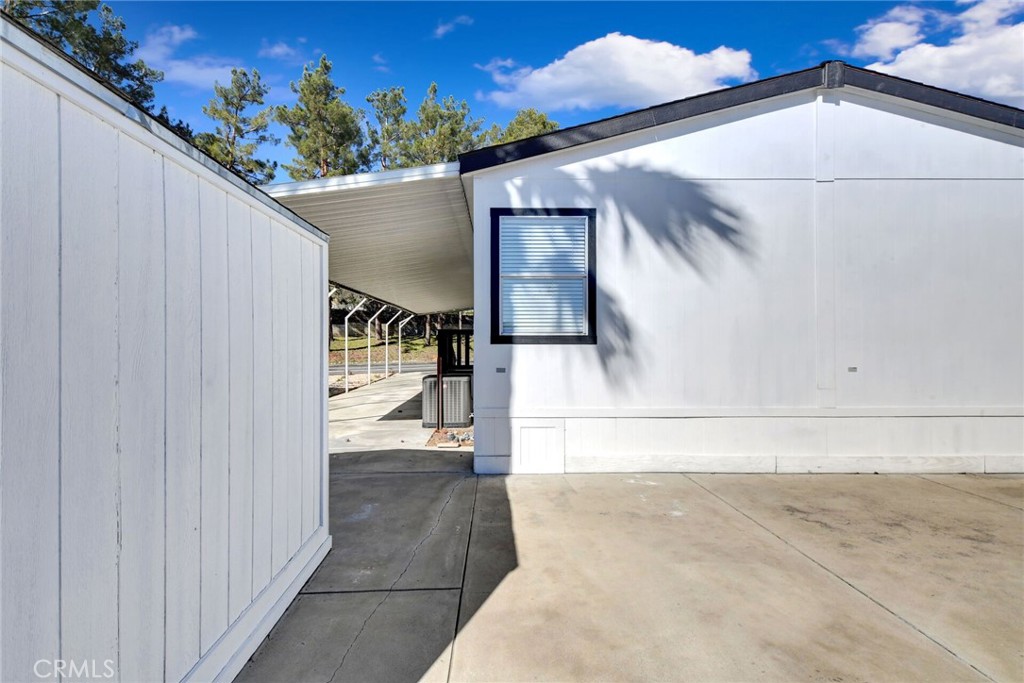 8651 Foothill Boulevard 42