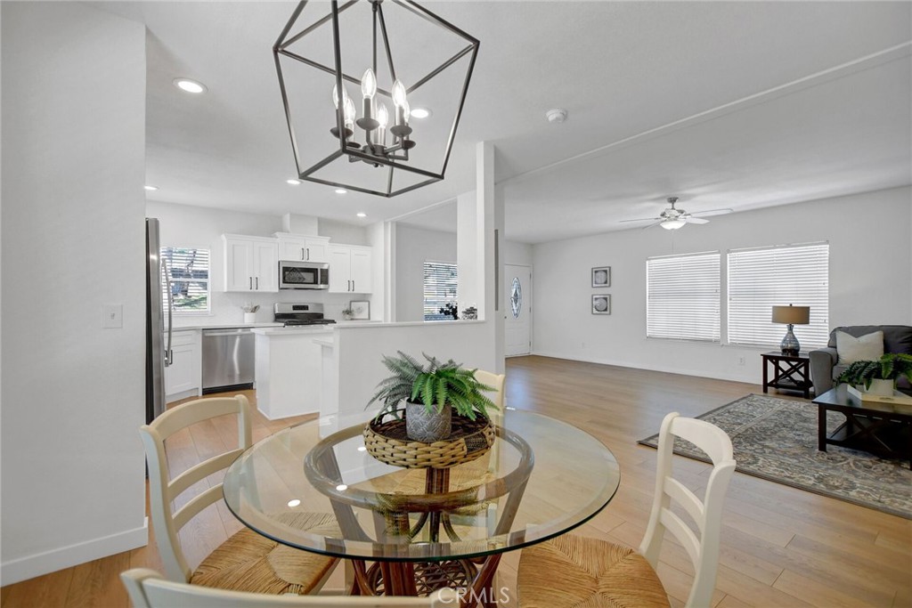 8651 Foothill Boulevard 42