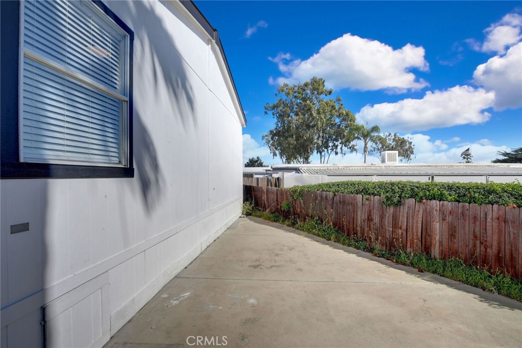 8651 Foothill Boulevard 42