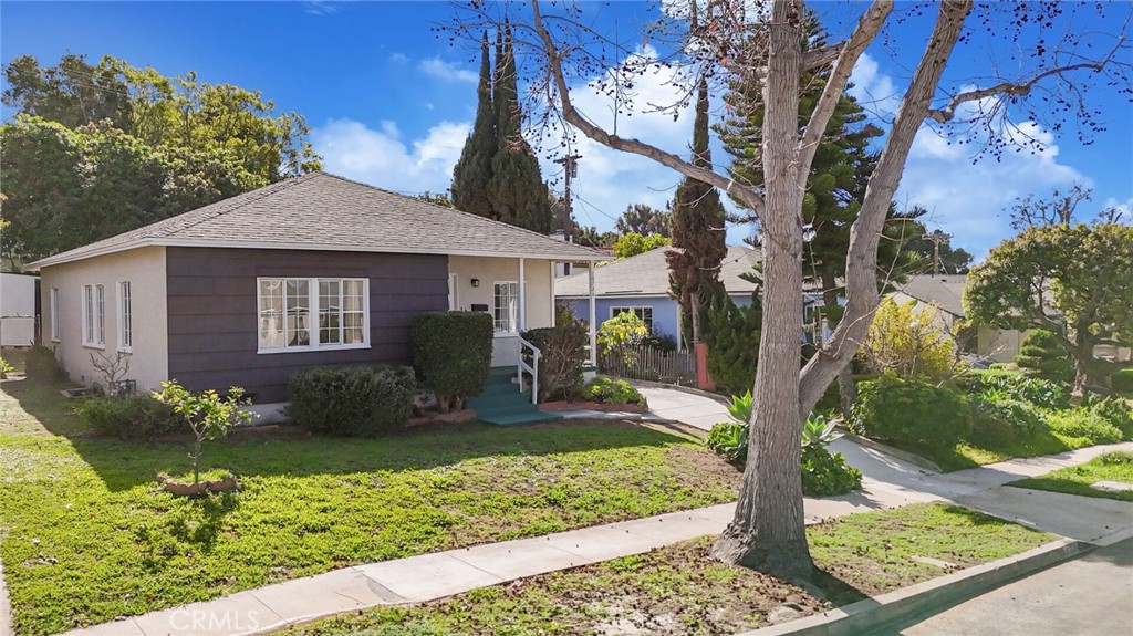 10724 Kelmore Street