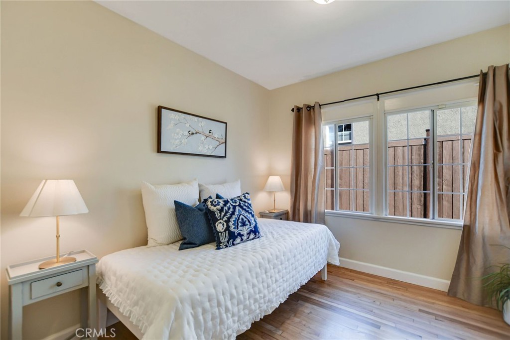 10724 Kelmore Street