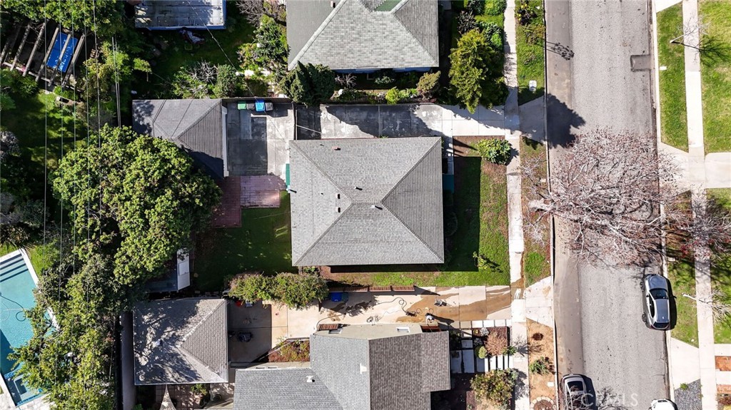 10724 Kelmore Street