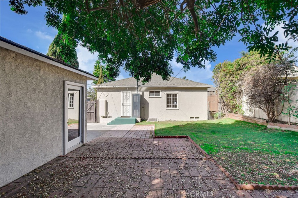 10724 Kelmore Street