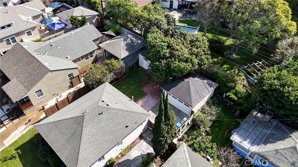 10724 Kelmore Street