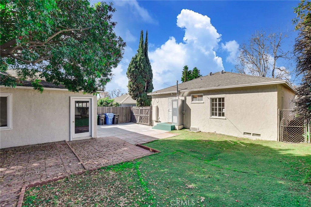 10724 Kelmore Street