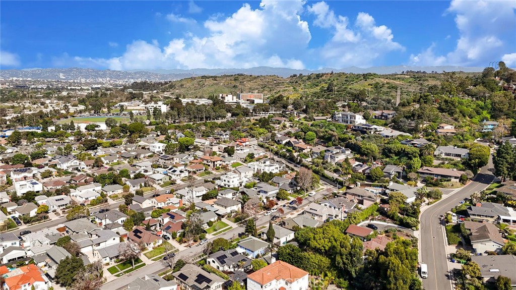 10724 Kelmore Street