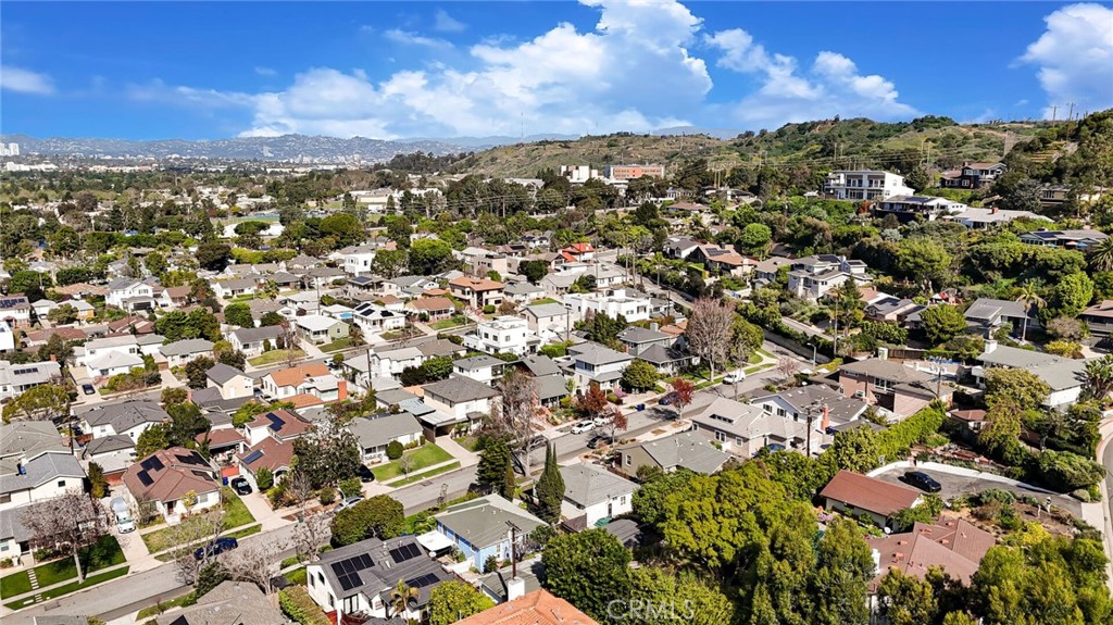 10724 Kelmore Street