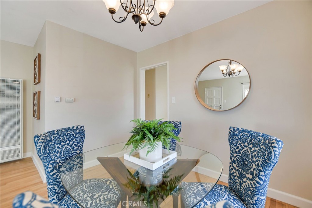 10724 Kelmore Street