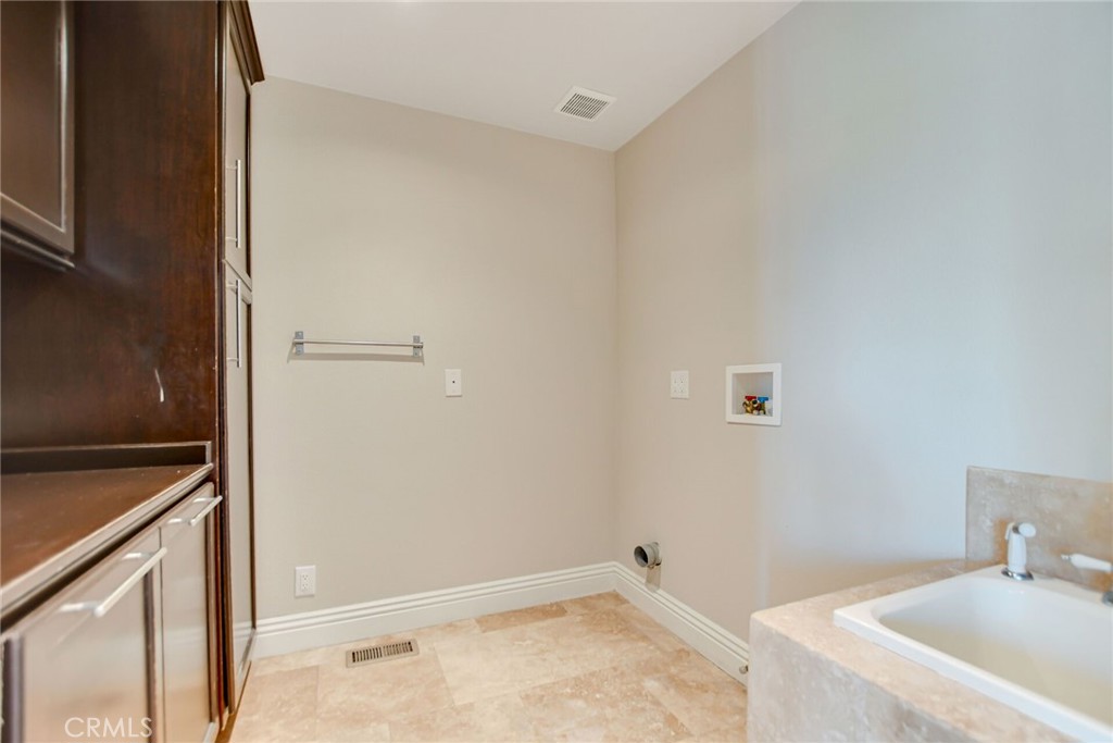 770 S Tonopah Court
