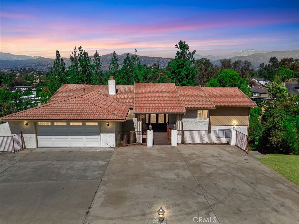 770 S Tonopah Court