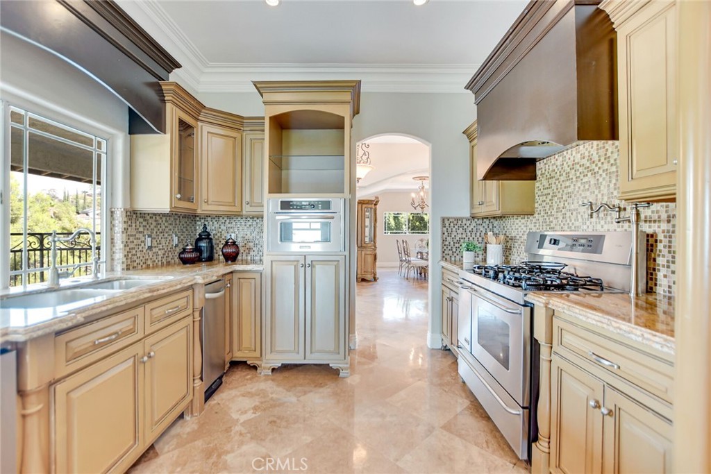 770 S Tonopah Court