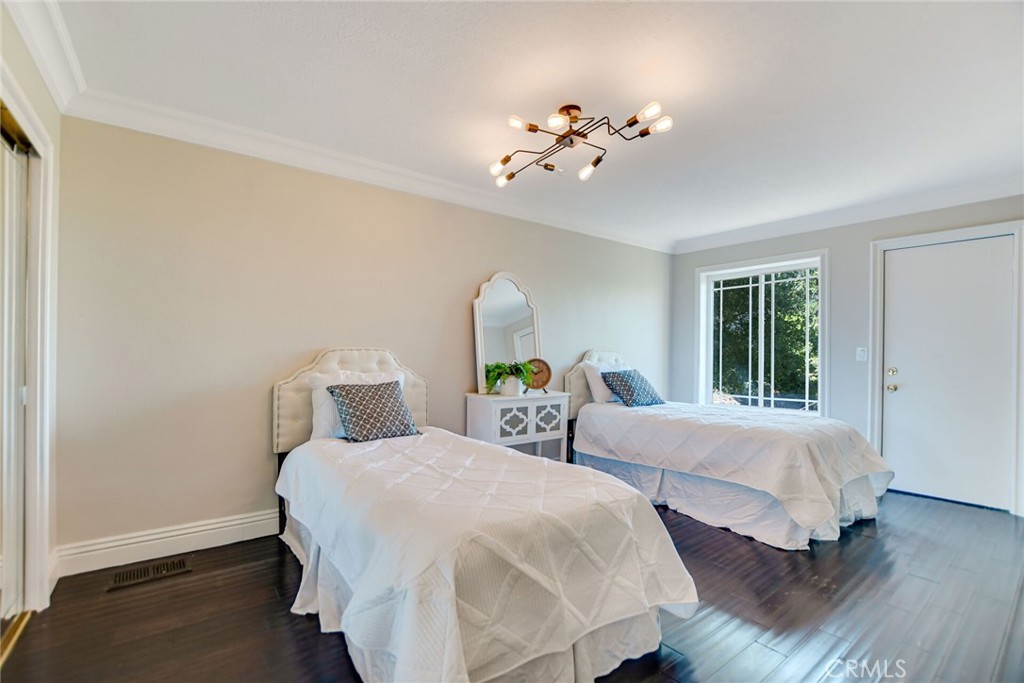 770 S Tonopah Court