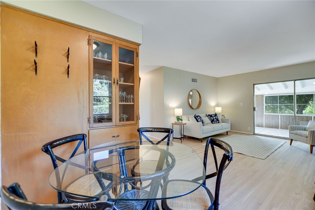 617 N Vista Bonita Avenue