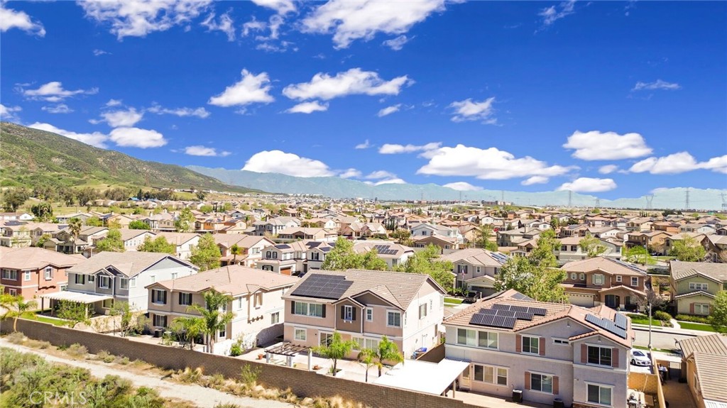 5042 Glenwood Avenue