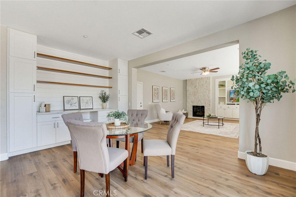 5042 Glenwood Avenue