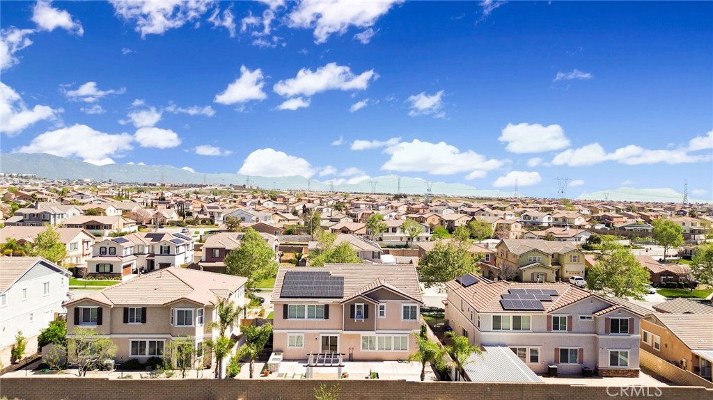 5042 Glenwood Avenue