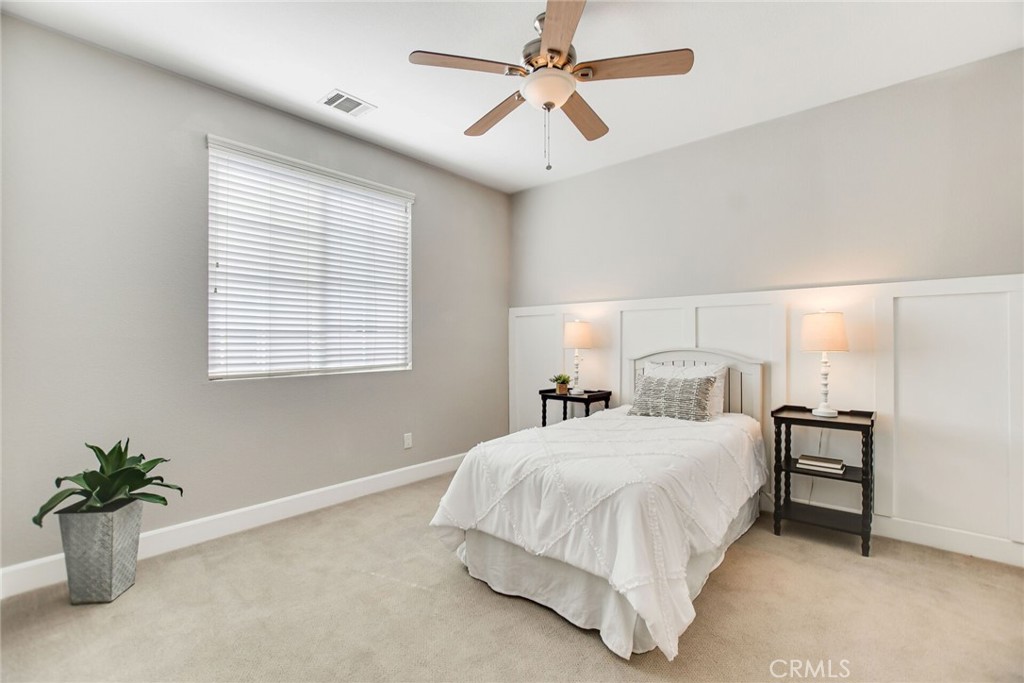 5042 Glenwood Avenue