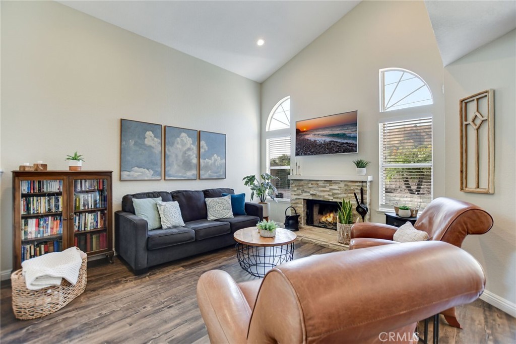 1247 Deer Creek