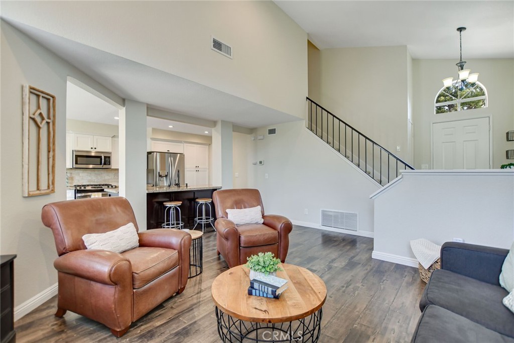 1247 Deer Creek