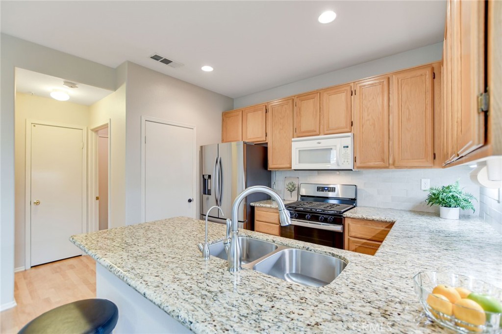 5744 Tamarisk Way