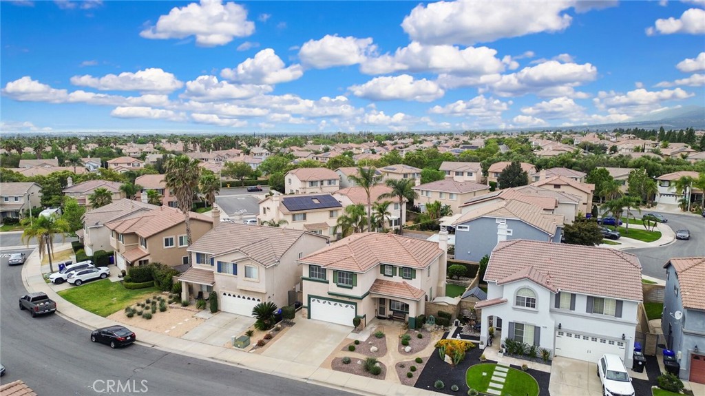 5744 Tamarisk Way