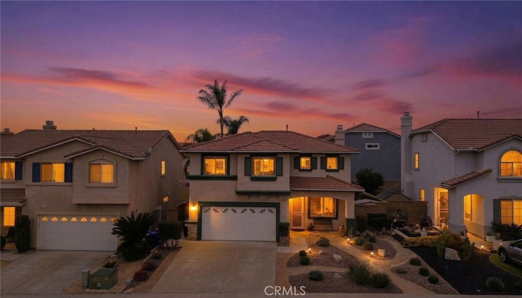 5744 Tamarisk Way