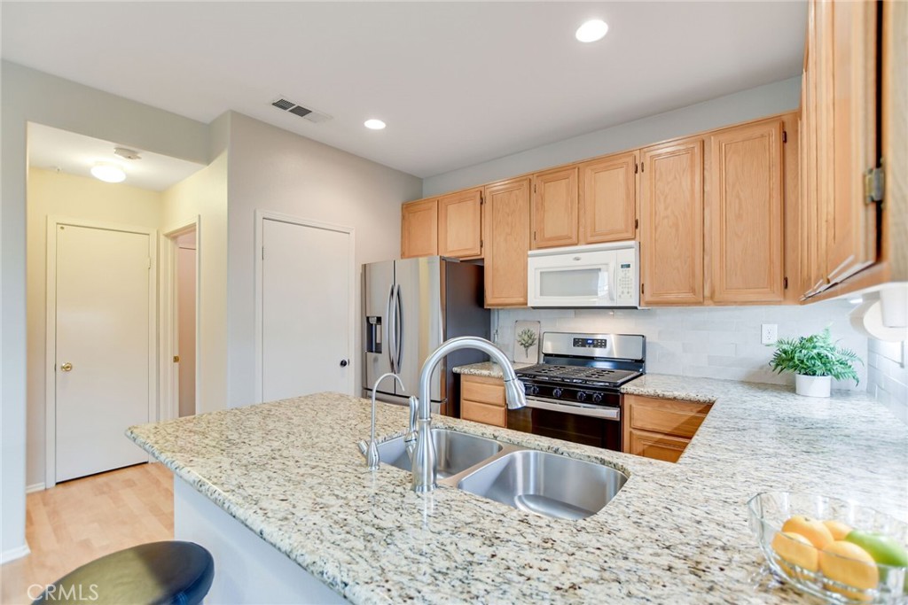 5744 Tamarisk Way
