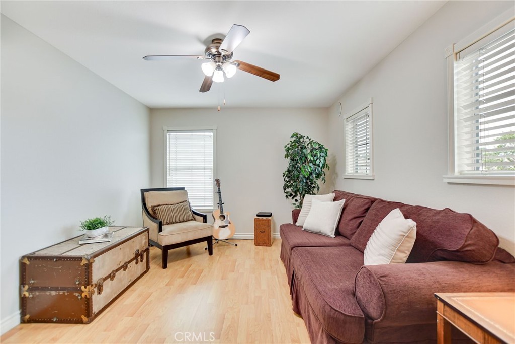 5744 Tamarisk Way