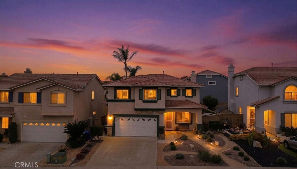5744 Tamarisk Way