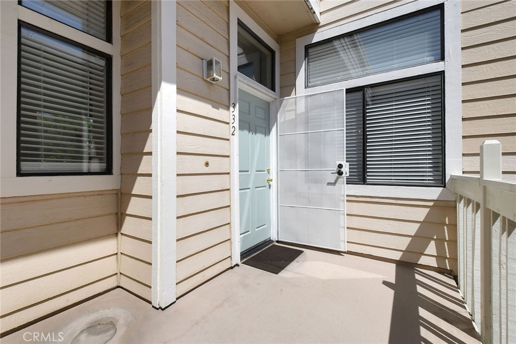 4900 N Grand Avenue 332