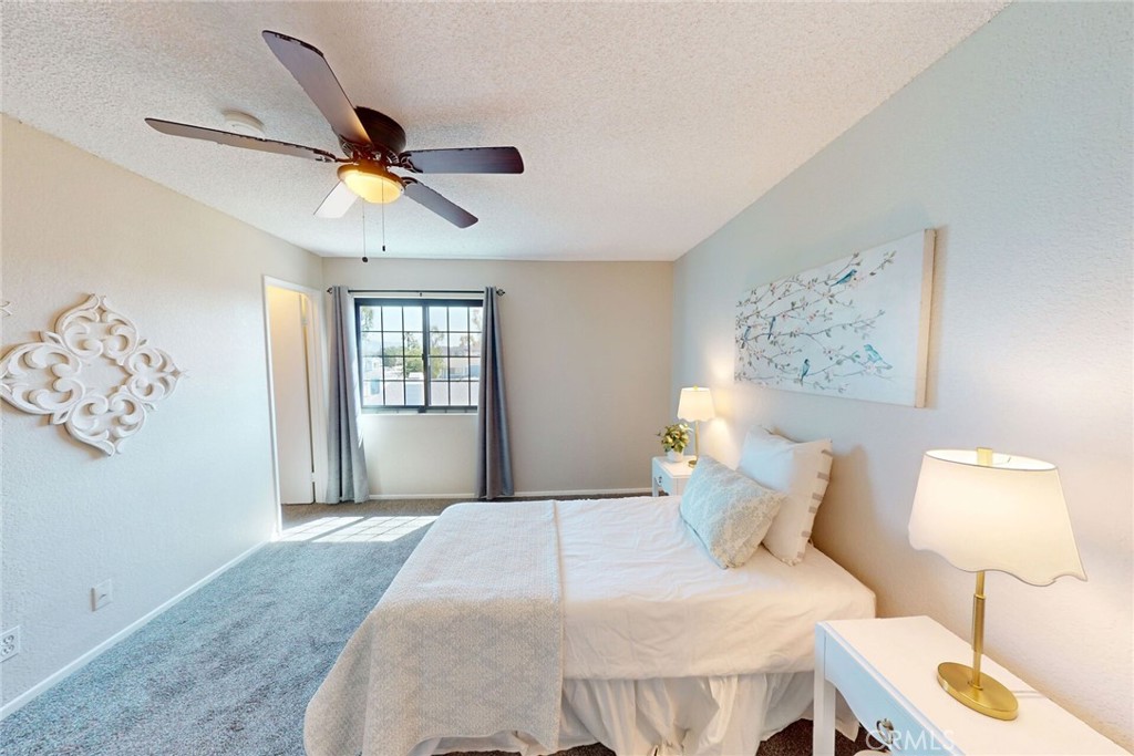 4900 N Grand Avenue 332